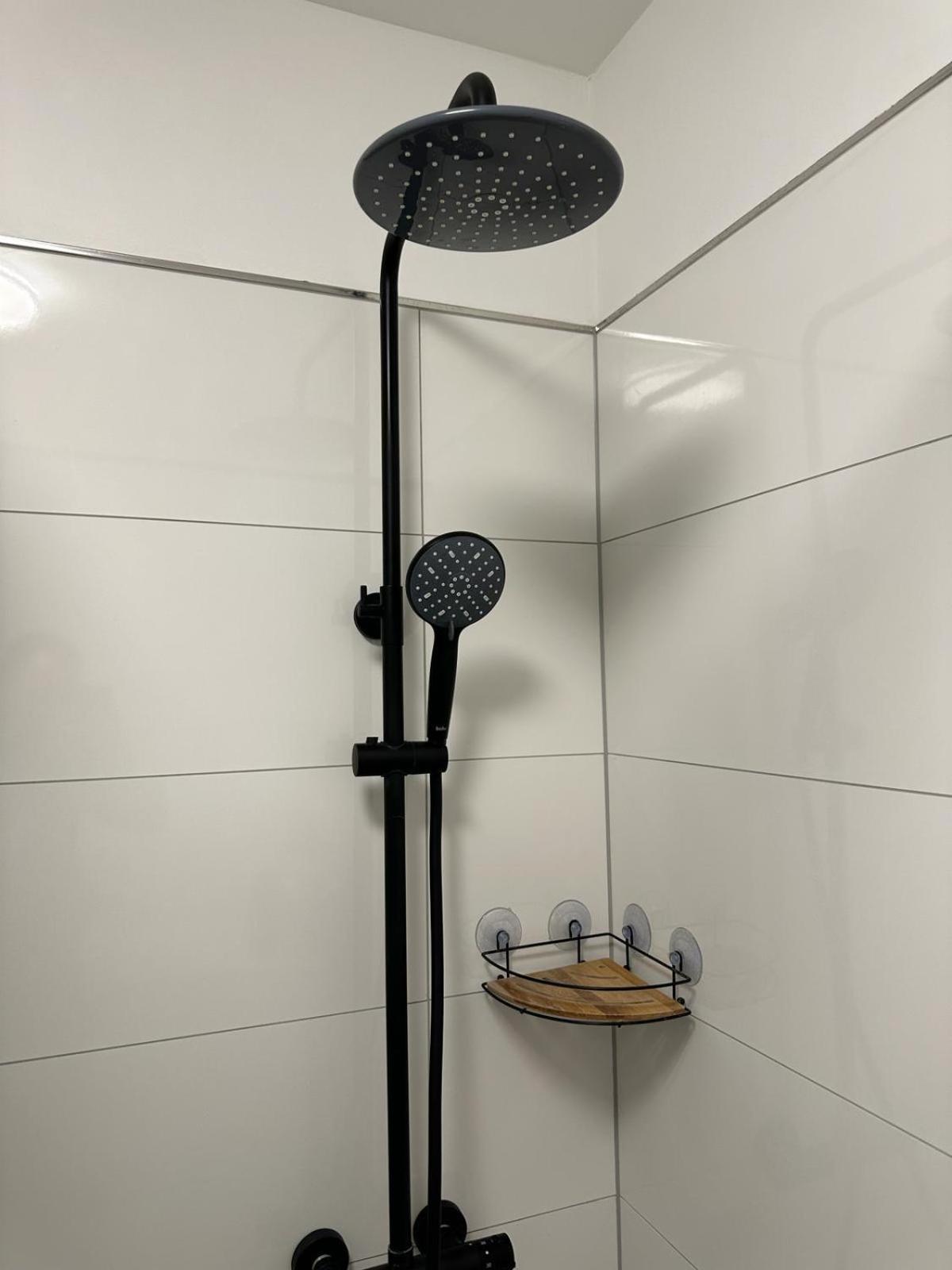 One100 I Appartement Lange Auszeit Bremerhaven Bagian luar foto